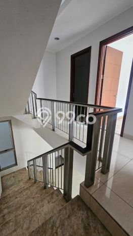 Rumah Disewakan Jakarta Utara LT 75m2 LB 120m2 Kawasan Golf Island Rumah Disewakan Jakarta Utara LT 75m2 LB 120m2 Kawasan Golf Island