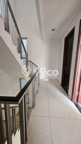 Rumah Disewakan Jakarta Utara LT 75m2 LB 120m2 Kawasan Golf Island Rumah Disewakan Jakarta Utara LT 75m2 LB 120m2 Kawasan Golf Island