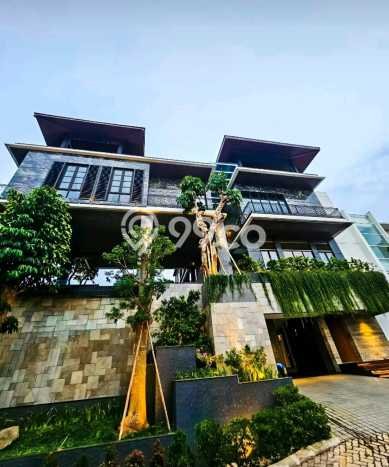 Hunian Elit LB 1200m2 Siap Huni Desain Elegan di Pantai Mutiara, Jakarta Utara Hunian Elit LB 1200m2 Siap Huni Desain Elegan di Pantai Mutiara, Jakarta Utara