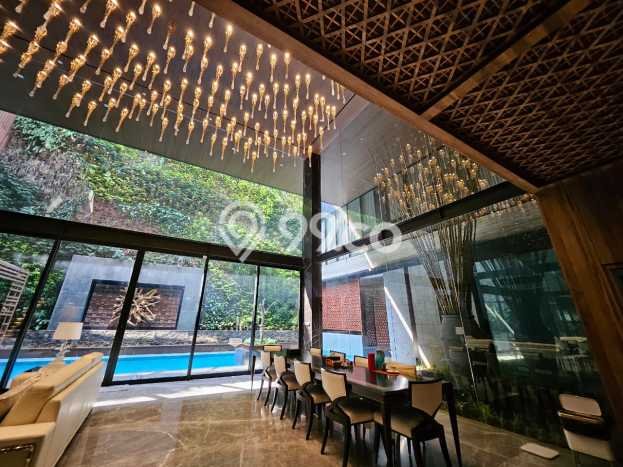 Rumah Elit Modern Tanpa Renovasi di Pantai Indah Kapuk Jakarta Utara Rumah Elit Modern Tanpa Renovasi di Pantai Indah Kapuk Jakarta Utara