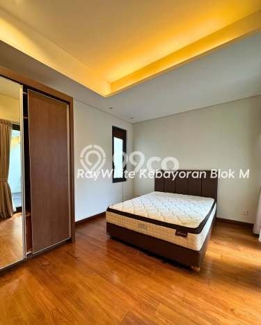 Rumah Luxury Modern Tanpa Renovasi di Cipete Jakarta Selatan Rumah Luxury Modern Tanpa Renovasi di Cipete Jakarta Selatan