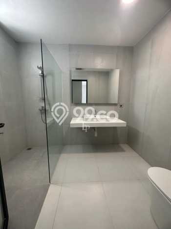 Best Deal Hunian Mewah Ideal dan Luas di Wiyung, Surabaya Best Deal Hunian Mewah Ideal dan Luas di Wiyung, Surabaya