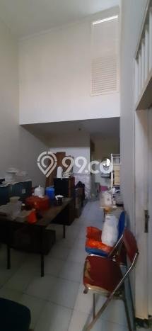 For Sale Hunian Rumah Terawat 2 Kamar di Citraland, Surabaya For Sale Hunian Rumah Terawat 2 Kamar di Citraland, Surabaya