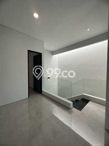 Best Deal Hunian Mewah Ideal dan Luas di Wiyung, Surabaya Best Deal Hunian Mewah Ideal dan Luas di Wiyung, Surabaya