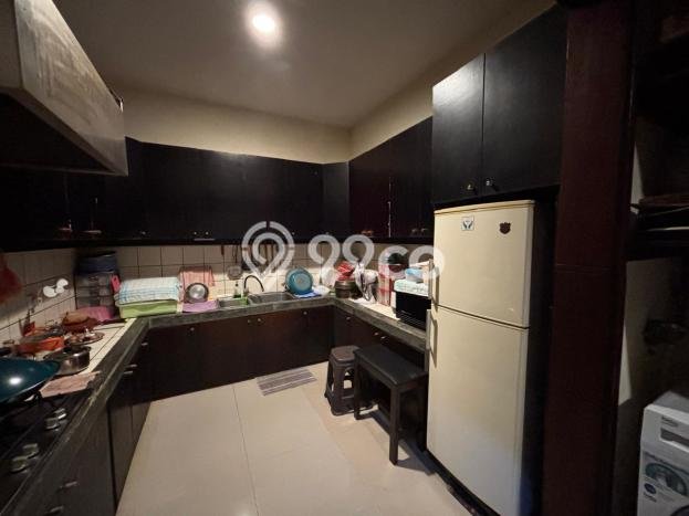 Siap Huni Rumah Mewah 4 Kamar di Lakarsantri Dekat ke Mana Saja Siap Huni Rumah Mewah 4 Kamar di Lakarsantri Dekat ke Mana Saja