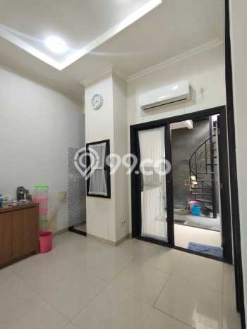 Jual Rumah Eksklusif 3 KT di Citraland, Surabaya Jual Rumah Eksklusif 3 KT di Citraland, Surabaya