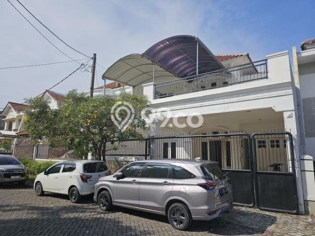 Dijual Rumah Premium dengan Fasilitas Sekitar Komplit di Wiyung, Surabaya Dijual Rumah Premium dengan Fasilitas Sekitar Komplit di Wiyung, Surabaya