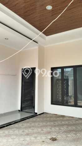 Rumah Strategis Modern Lb 98m2 di Cipayung, Jakarta Timur Rumah Strategis Modern Lb 98m2 di Cipayung, Jakarta Timur