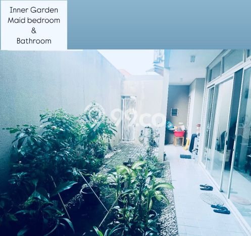 Rumah Elit Modern Tanpa Renovasi di Surabaya Kota Surabaya Rumah Elit Modern Tanpa Renovasi di Surabaya Kota Surabaya