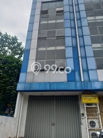 Ruko Dijual di Surabaya LT 135m2 & LB 92m2 Lokasi Terbaik! Ruko Dijual di Surabaya LT 135m2 & LB 92m2 Lokasi Terbaik!