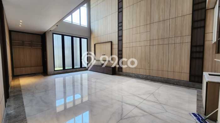 Ready to Use! Premium House LT 425m2 Desain Elegan di Surabaya Kota Ready to Use! Premium House LT 425m2 Desain Elegan di Surabaya Kota