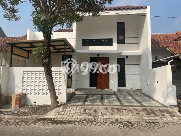 Rumah Luas Asri 5 KT Siap Pakai di Citraland Surabaya Rumah Luas Asri 5 KT Siap Pakai di Citraland Surabaya
