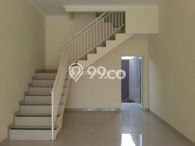 Ruko Disewa di Umbulharjo, Yogyakarta, LT 104m2 / LB 107m2 Ruko Disewa di Umbulharjo, Yogyakarta, LT 104m2 / LB 107m2