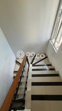 Dijual Rumah Luas Elegan Dengan View Eksklusif di Pondok Labu, Jakarta Selatan Dijual Rumah Luas Elegan Dengan View Eksklusif di Pondok Labu, Jakarta Selatan