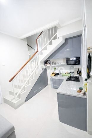 Disewakan Rumah Murah di Pondok Labu Jakarta Selatan Punya 2 KT Disewakan Rumah Murah di Pondok Labu Jakarta Selatan Punya 2 KT