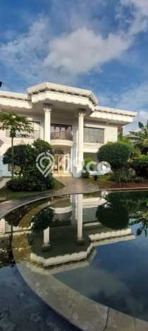 Hunian Modern dengan LT 1397m2 & LB 1500m2 Dikontrakkan di Pondok Indah Hunian Modern dengan LT 1397m2 & LB 1500m2 Dikontrakkan di Pondok Indah