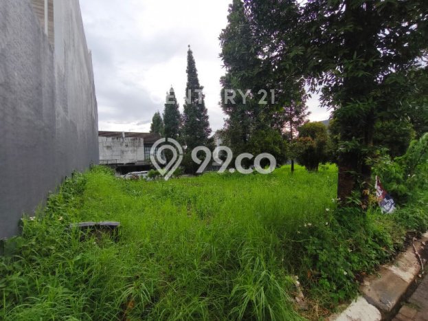 Tanah Dijual Lokasi Strategis di Bandung dengan Luas 194m2 Tanah Dijual Lokasi Strategis di Bandung dengan Luas 194m2
