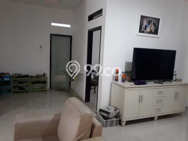 Jarang Ada! Rumah Sewa 6 Kamar Bagus Siap Huni Turangga Jarang Ada! Rumah Sewa 6 Kamar Bagus Siap Huni Turangga