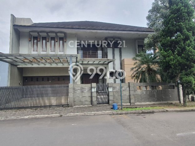 Jual Rumah Mewah Megah Dengan View Eksklusif di Mekar Wangi, Bandung Jual Rumah Mewah Megah Dengan View Eksklusif di Mekar Wangi, Bandung