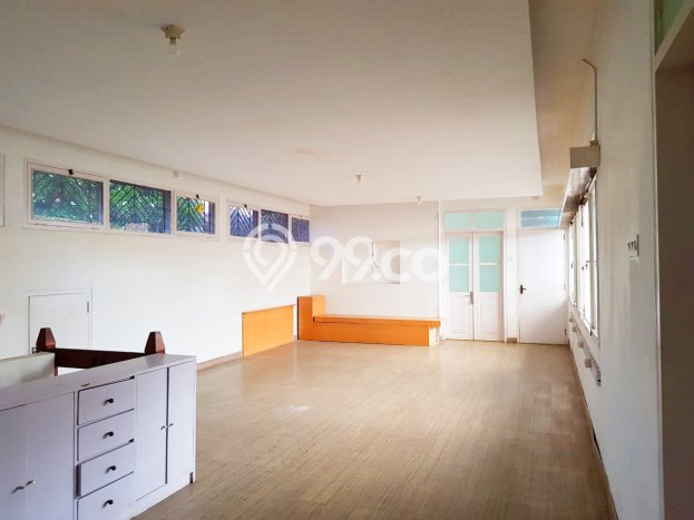 Sewa Rumah Murah di Turangga Bandung dengan 8 KT Sewa Rumah Murah di Turangga Bandung dengan 8 KT
