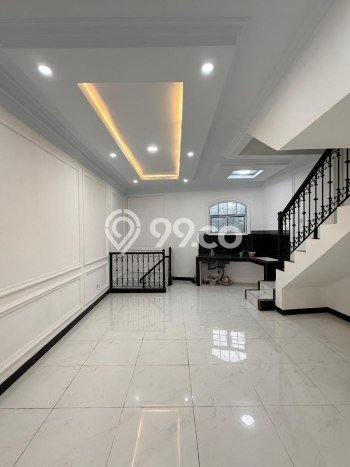 Rumah Luxury Modern Siap Huni di Ragunan Jakarta Selatan Rumah Luxury Modern Siap Huni di Ragunan Jakarta Selatan