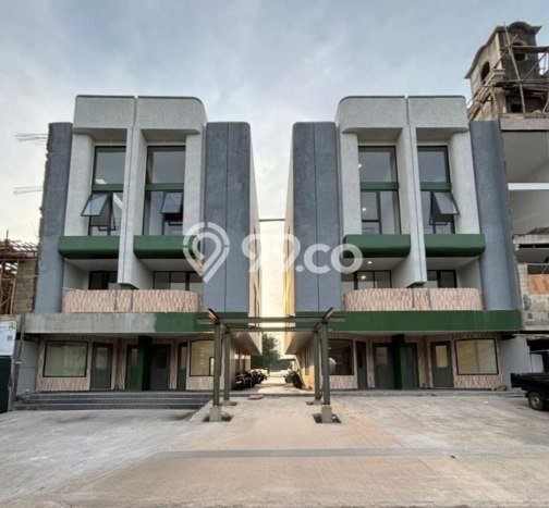 Ruko Bagus Dijual LB 243m2 Lokasi Strategis Jakarta Selatan Area Cocok untuk Berbisnis Ruko Bagus Dijual LB 243m2 Lokasi Strategis Jakarta Selatan Area Cocok untuk Berbisnis