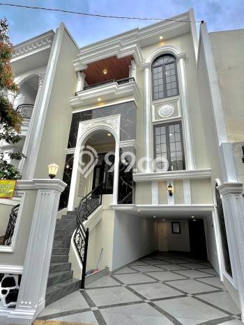Rumah Strategis Minimalis Lb 150m2 di Jagakarsa, Jakarta Selatan Rumah Strategis Minimalis Lb 150m2 di Jagakarsa, Jakarta Selatan