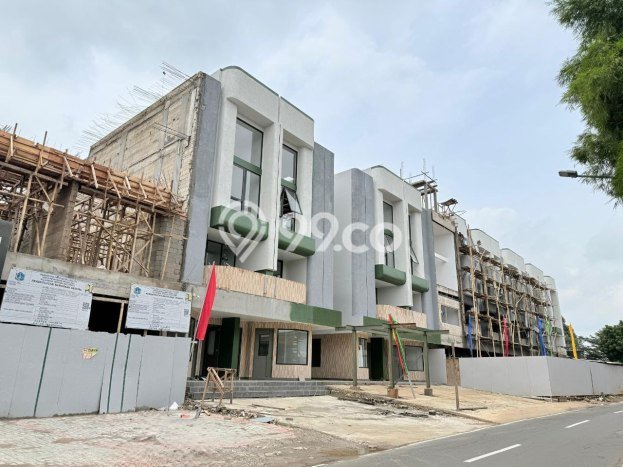 Ruko Bagus Dijual LB 243m2 Lokasi Strategis Jakarta Selatan Area Cocok untuk Berbisnis Ruko Bagus Dijual LB 243m2 Lokasi Strategis Jakarta Selatan Area Cocok untuk Berbisnis