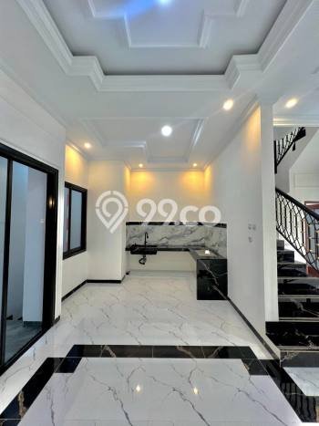 Rumah Strategis Minimalis Lb 150m2 di Jagakarsa, Jakarta Selatan Rumah Strategis Minimalis Lb 150m2 di Jagakarsa, Jakarta Selatan