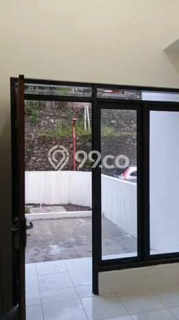 Dijual Cepat Rumah Minimalis & Modern LB 36m2 di Cihanjuang Dijual Cepat Rumah Minimalis & Modern LB 36m2 di Cihanjuang