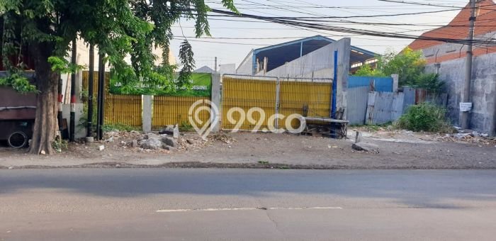 Tanah Dijual Lokasi Strategis di Surabaya dengan Luas 1000m2 Tanah Dijual Lokasi Strategis di Surabaya dengan Luas 1000m2