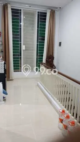 Rumah Strategis Modern Lb 120m2 di Gubeng, Surabaya Rumah Strategis Modern Lb 120m2 di Gubeng, Surabaya