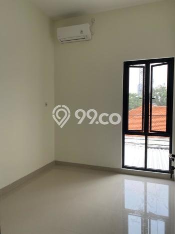 HUNIAN EKSKLUSIF! Rumah di Sukolilo, 3 KM, Konsep Minimalis, Luas 70m² LB 90m² HUNIAN EKSKLUSIF! Rumah di Sukolilo, 3 KM, Konsep Minimalis, Luas 70m² LB 90m²