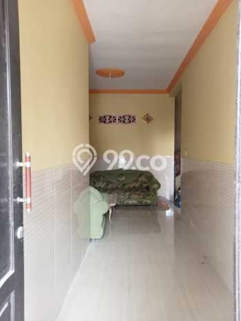 Jual Rumah Strategis Bagus Punya 4 KT di Rungkut Surabaya SHM Jual Rumah Strategis Bagus Punya 4 KT di Rungkut Surabaya SHM