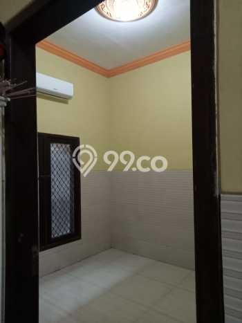 Jual Rumah Strategis Bagus Punya 4 KT di Rungkut Surabaya SHM Jual Rumah Strategis Bagus Punya 4 KT di Rungkut Surabaya SHM