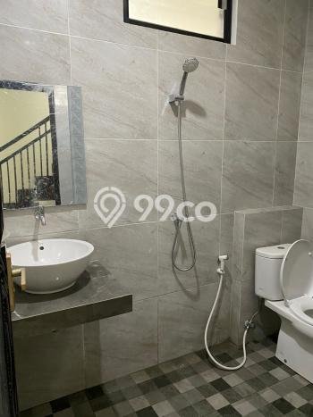HUNIAN EKSKLUSIF! Rumah di Sukolilo, 3 KM, Konsep Minimalis, Luas 70m² LB 90m² HUNIAN EKSKLUSIF! Rumah di Sukolilo, 3 KM, Konsep Minimalis, Luas 70m² LB 90m²