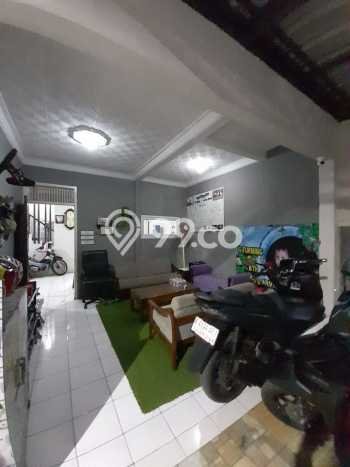 Dijual Cepat Rumah Favorit Siap Huni LB 180m2 di Antapani, Bandung Dijual Cepat Rumah Favorit Siap Huni LB 180m2 di Antapani, Bandung