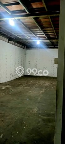 Disewakan Gudang di Kawasan Ramai Kopo Luas 300m2 Disewakan Gudang di Kawasan Ramai Kopo Luas 300m2
