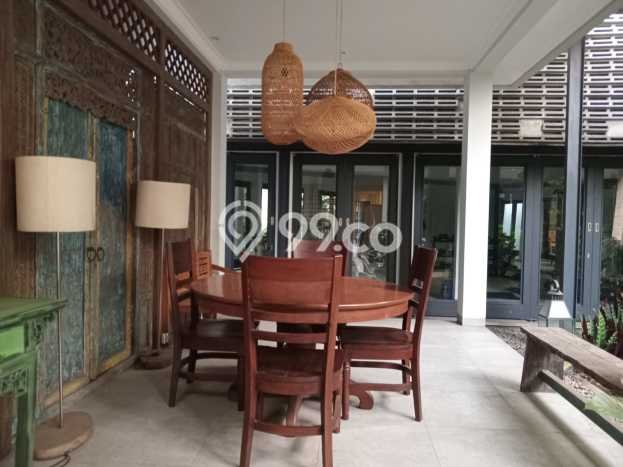 Dijual Rumah Premium dengan Fasilitas Sekitar Komplit di Bandung Wetan, Bandung Dijual Rumah Premium dengan Fasilitas Sekitar Komplit di Bandung Wetan, Bandung