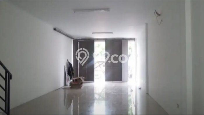 Untuk Dijual! Ruko di Terusan Buah Batu Bandung LT 125m2 / LB 170m2 Kawasan Bisnis Untuk Dijual! Ruko di Terusan Buah Batu Bandung LT 125m2 / LB 170m2 Kawasan Bisnis