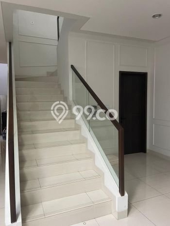 Rumah Luxury Modern Tanpa Renovasi di Summarecon Bandung Bandung Rumah Luxury Modern Tanpa Renovasi di Summarecon Bandung Bandung