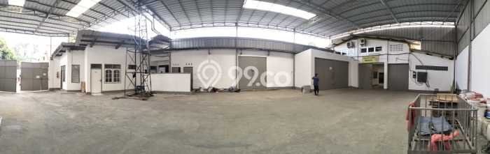 Disewakan Gudang di Kawasan Ramai Taman Kopo Indah Luas 2000m2 Disewakan Gudang di Kawasan Ramai Taman Kopo Indah Luas 2000m2