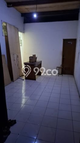 Ruko Bagus Dijual LB 300m2 Lokasi Strategis Jakarta Barat Area Cocok untuk Bisnis Ruko Bagus Dijual LB 300m2 Lokasi Strategis Jakarta Barat Area Cocok untuk Bisnis