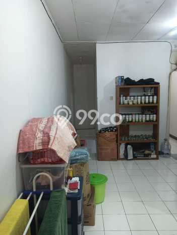 Rumah Luas Asri 2 KT Siap Pakai di Taman Palem Jakarta Barat Rumah Luas Asri 2 KT Siap Pakai di Taman Palem Jakarta Barat