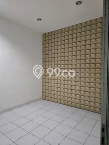 Unit Ruko Disewakan di Pluit di Area Ramai & Strategis Unit Ruko Disewakan di Pluit di Area Ramai & Strategis
