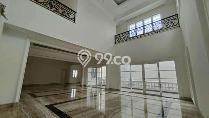 Dijual Rumah Luas Megah Dengan View Cantik di Pantai Mutiara, Jakarta Utara Dijual Rumah Luas Megah Dengan View Cantik di Pantai Mutiara, Jakarta Utara