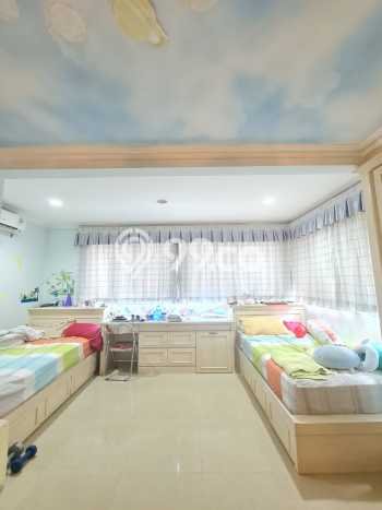 Rumah Luxury Modern Tanpa Renovasi di Pantai Indah Kapuk Jakarta Utara Rumah Luxury Modern Tanpa Renovasi di Pantai Indah Kapuk Jakarta Utara