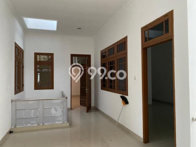 Rumah Mewah LB 270m2 Siap Pakai Desain Elegan di Pluit, Jakarta Utara Rumah Mewah LB 270m2 Siap Pakai Desain Elegan di Pluit, Jakarta Utara