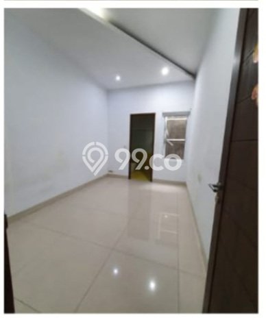 Rumah Luxury Modern Tanpa Renovasi di Pluit Jakarta Utara Rumah Luxury Modern Tanpa Renovasi di Pluit Jakarta Utara