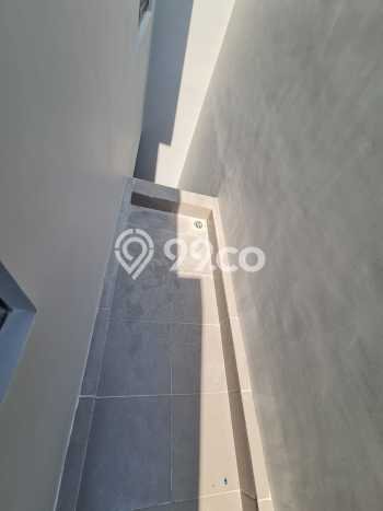 Ready to Use! Luxury House LT 90m2 Desain Modern di Golf Island Ready to Use! Luxury House LT 90m2 Desain Modern di Golf Island